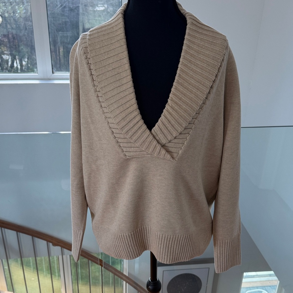 Chic Beige V-Neck Sweater
